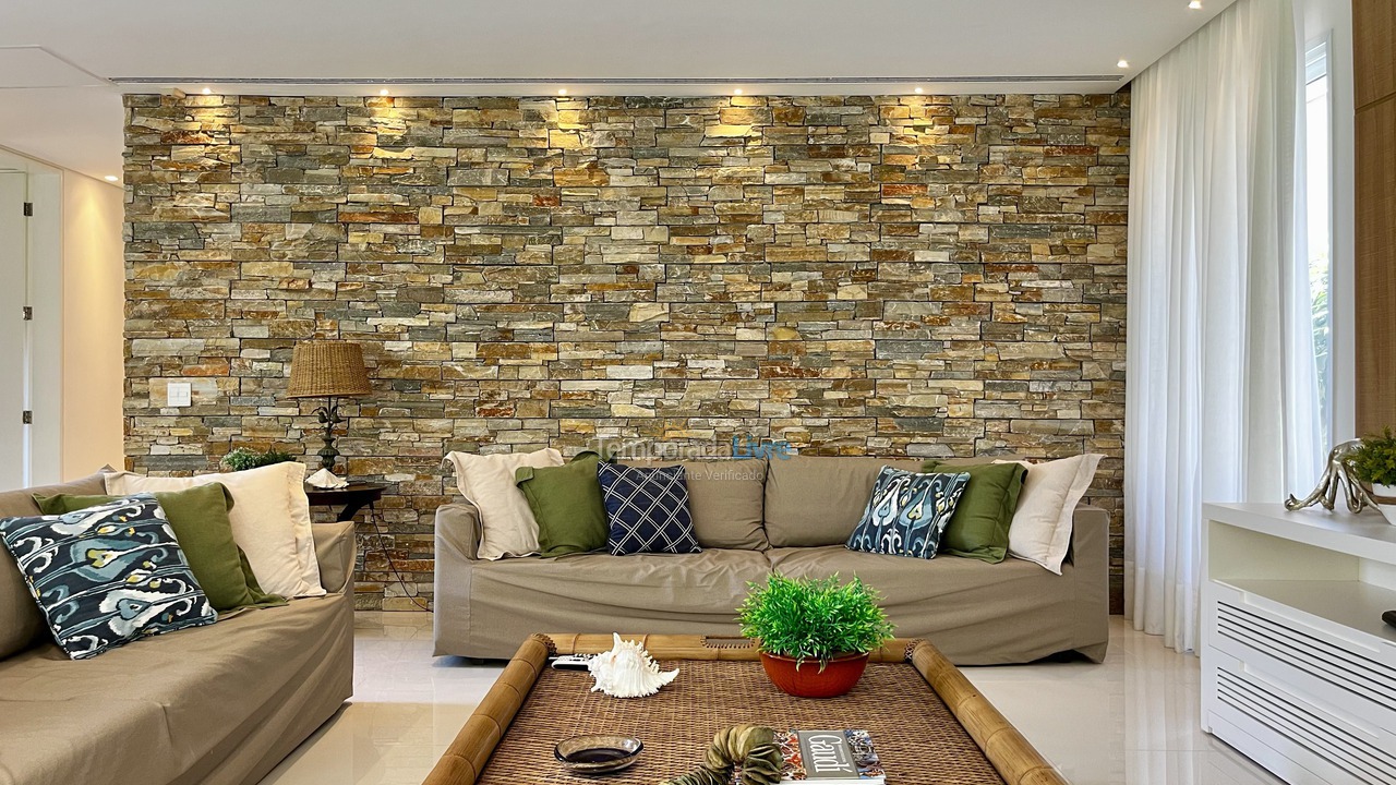 House for vacation rental in São Sebastião (Praia da Baleia)