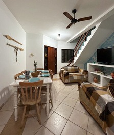 TOP 500m de la playa cerrado cond 2 dormitorios Maranduba Ubatuba