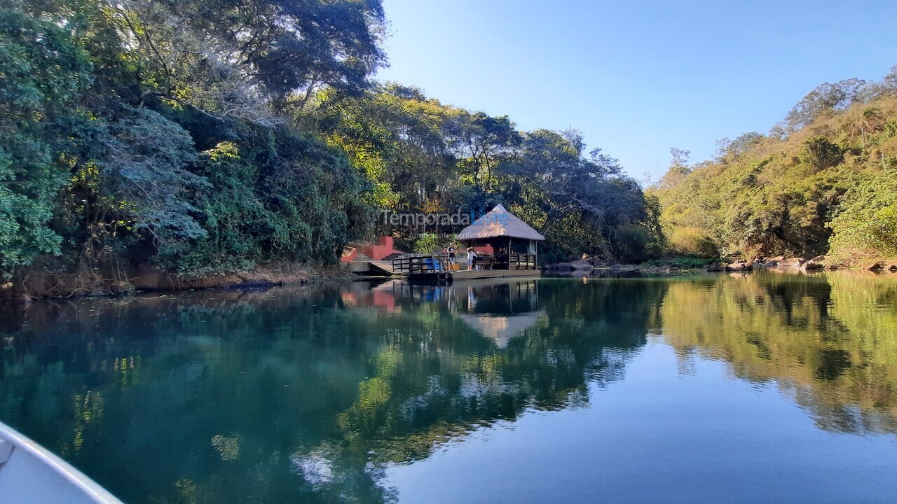 Chácara / sítio para aluguel de temporada em Campinas (Ingatuba)