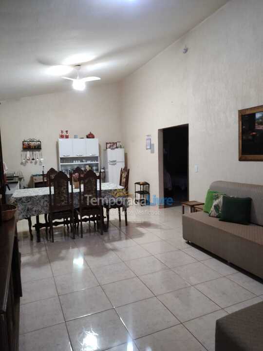 Casa para aluguel de temporada em São Roque de Minas (Zona Rural)