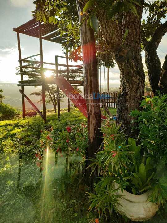 Casa para aluguel de temporada em São Roque de Minas (Zona Rural)
