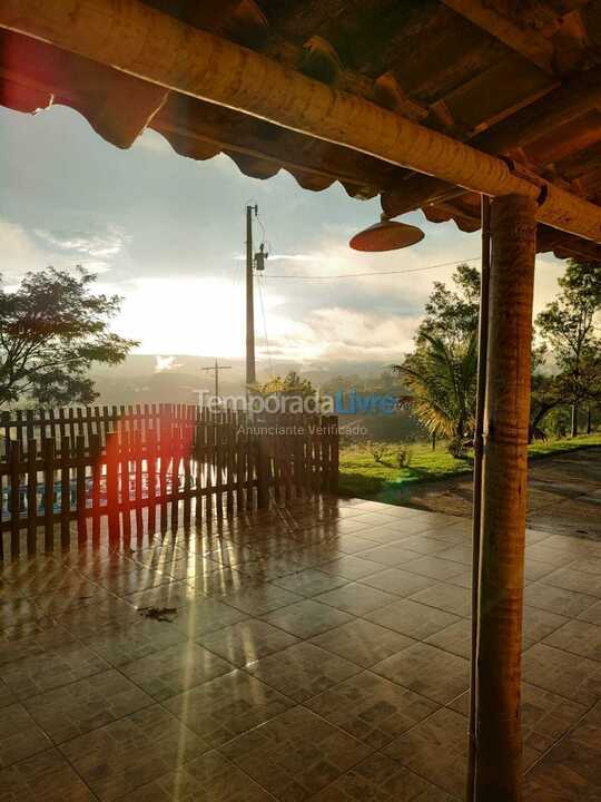 Casa para aluguel de temporada em São Roque de Minas (Zona Rural)