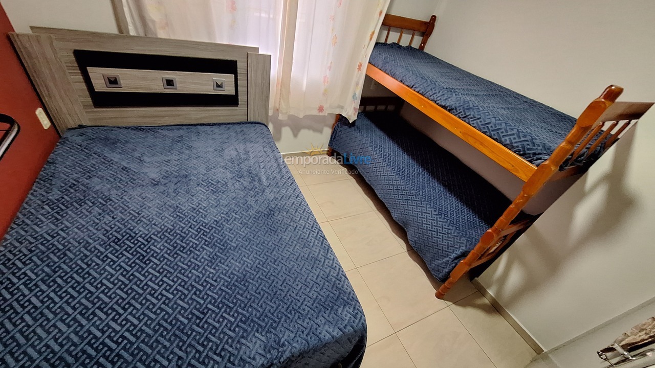 Casa para aluguel de temporada em São Francisco do Sul (Enseada)