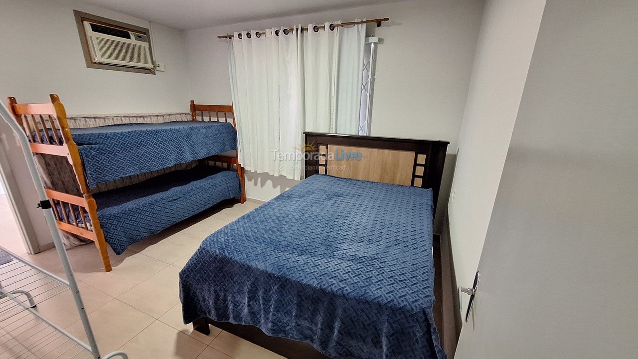 Casa para aluguel de temporada em São Francisco do Sul (Enseada)