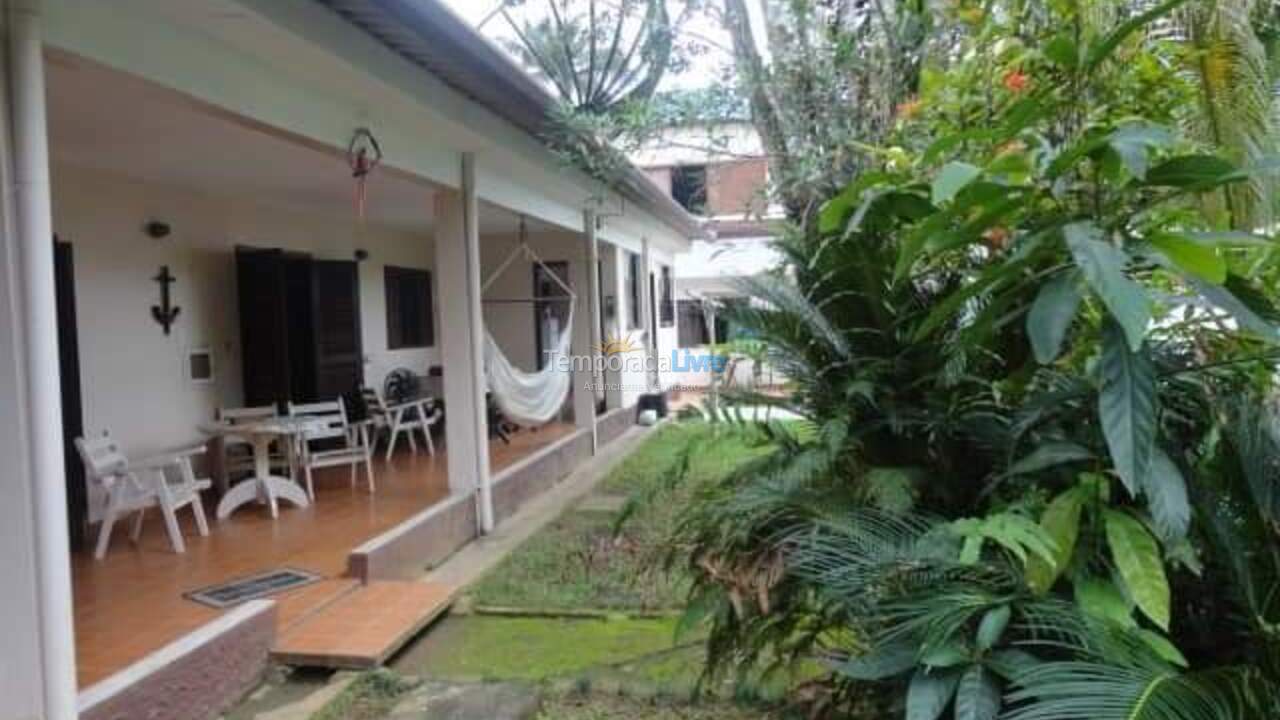 House for vacation rental in Ubatuba (Praia do Lázaro)