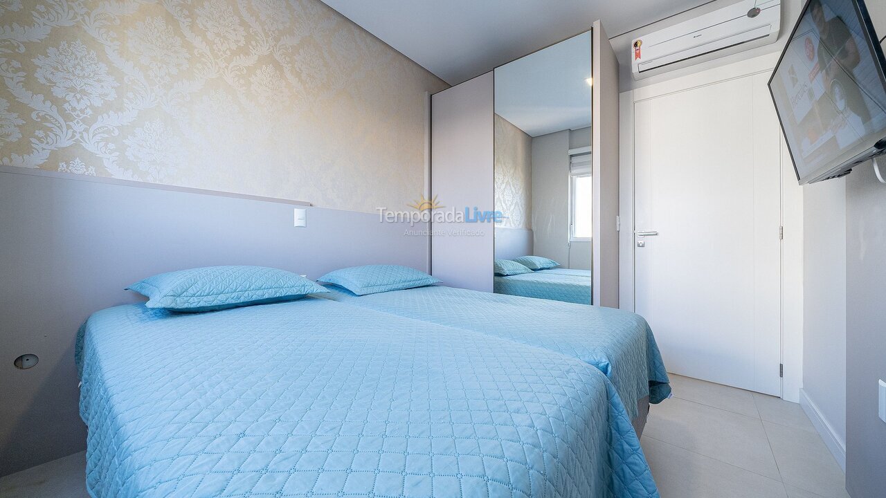 Apartment for vacation rental in Bombinhas (Mariscal)