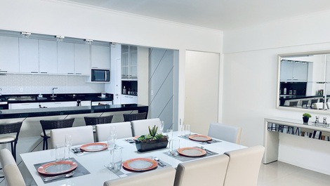 Ed. Tia Guioma - Centro, Balneário Camboriú - SC