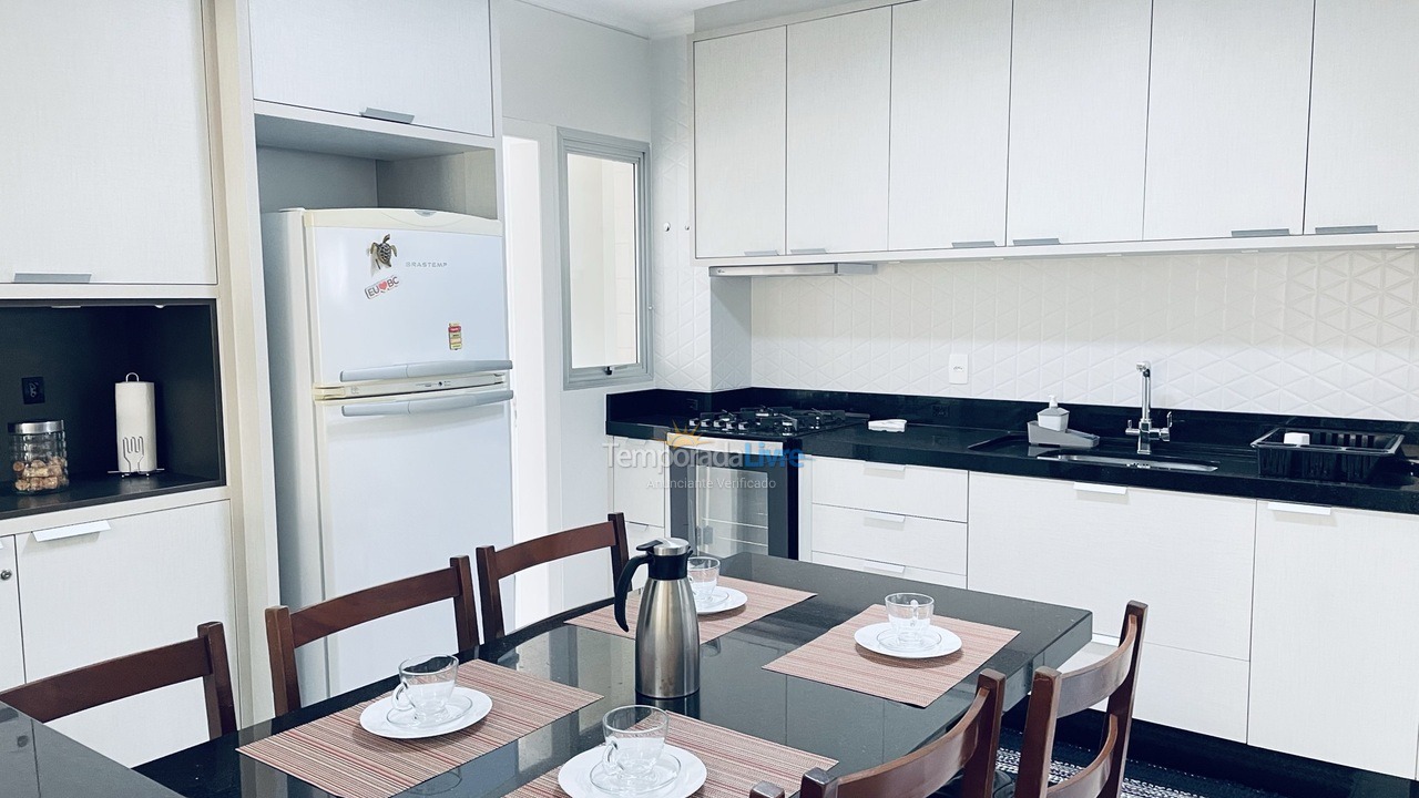 Apartment for vacation rental in Balneário Camboriú (Praia Central)