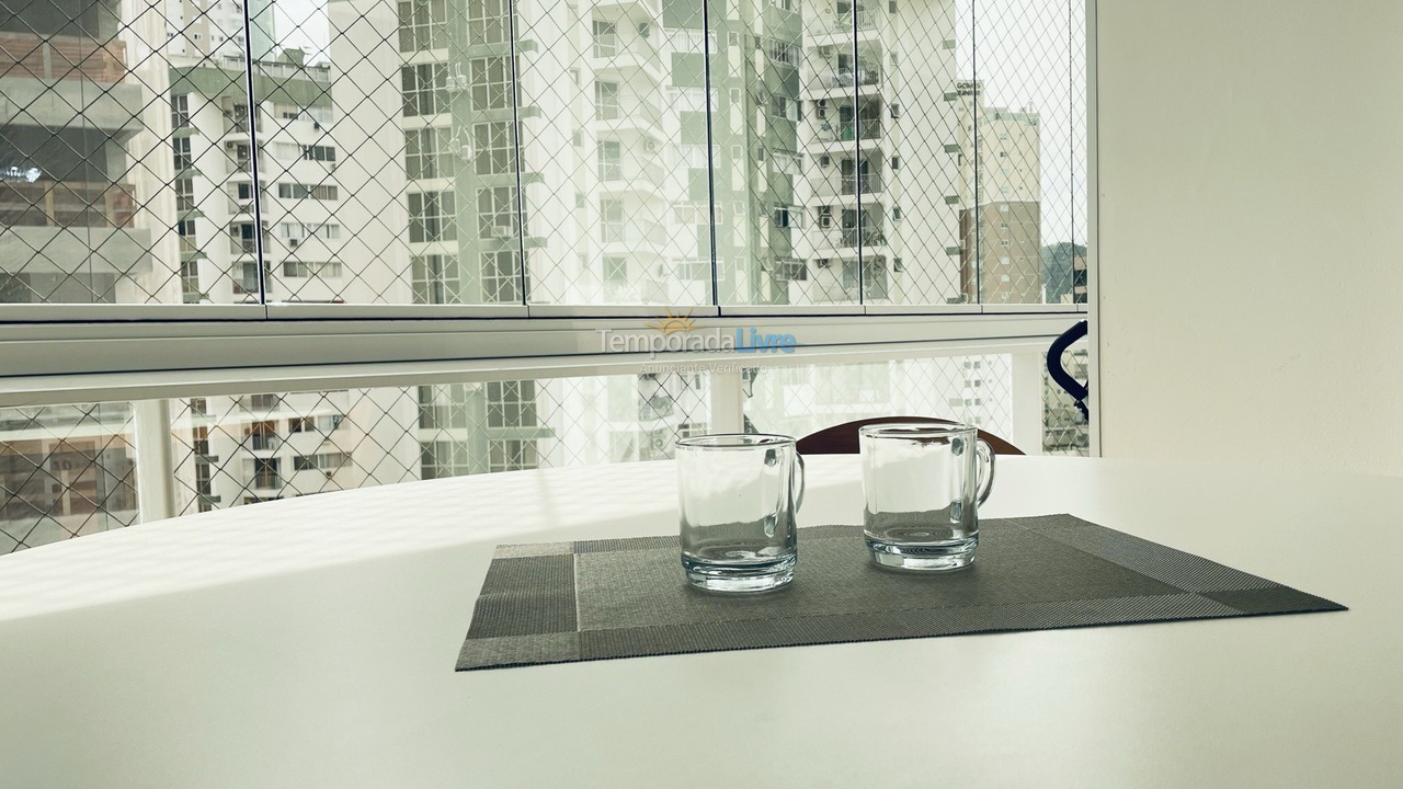 Apartment for vacation rental in Balneário Camboriú (Praia Central)