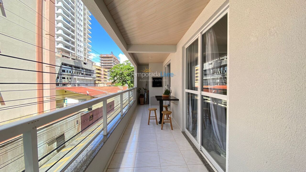 Apartamento para aluguel de temporada em Itapema (Meia Praia)