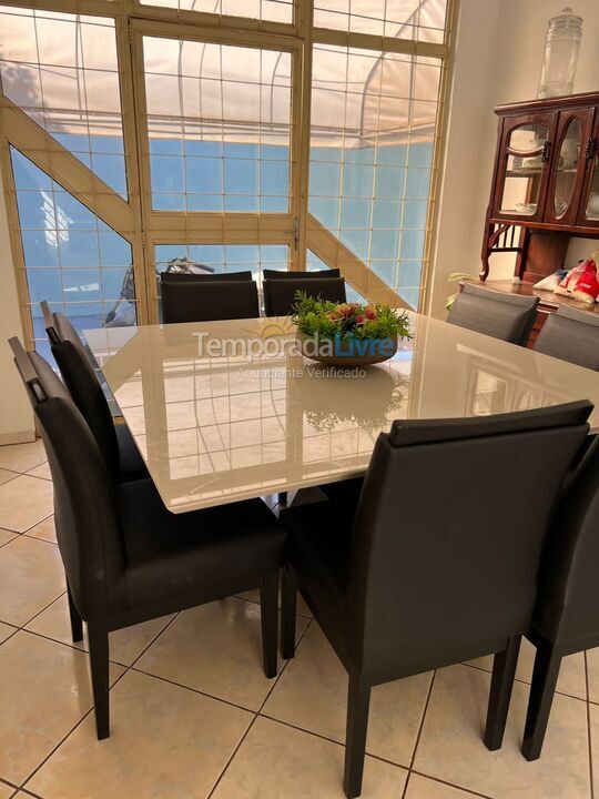 Casa para aluguel de temporada em Dourados (Residencial Oliveira L)