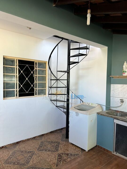 Casa para aluguel de temporada em Dourados (Residencial Oliveira L)