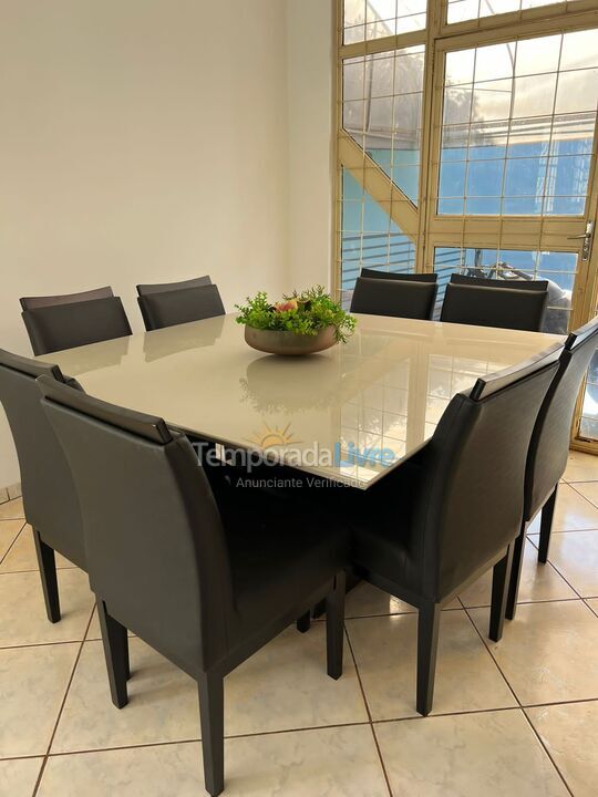 Casa para aluguel de temporada em Dourados (Residencial Oliveira L)