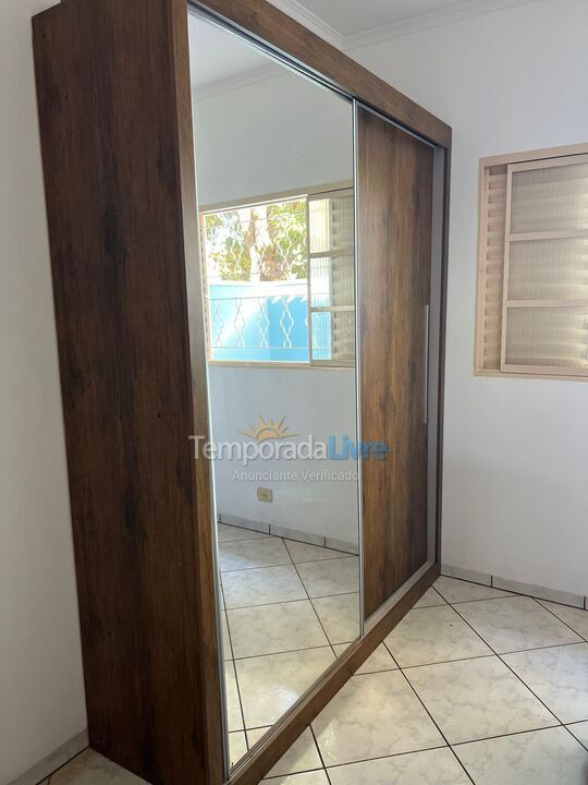 Casa para aluguel de temporada em Dourados (Residencial Oliveira L)