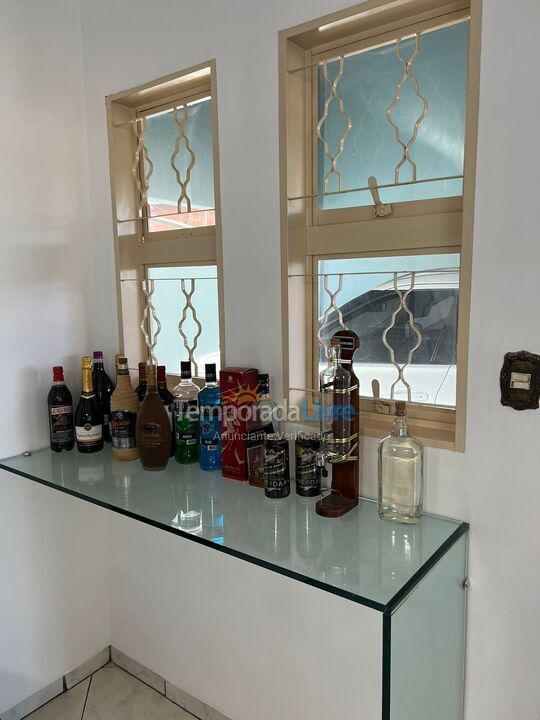 Casa para aluguel de temporada em Dourados (Residencial Oliveira L)