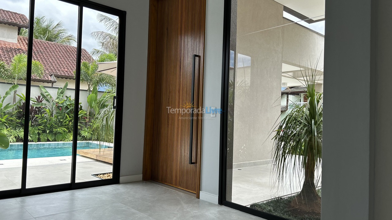 Casa para alquiler de vacaciones em Bertioga (Condominio Morada da Praia)