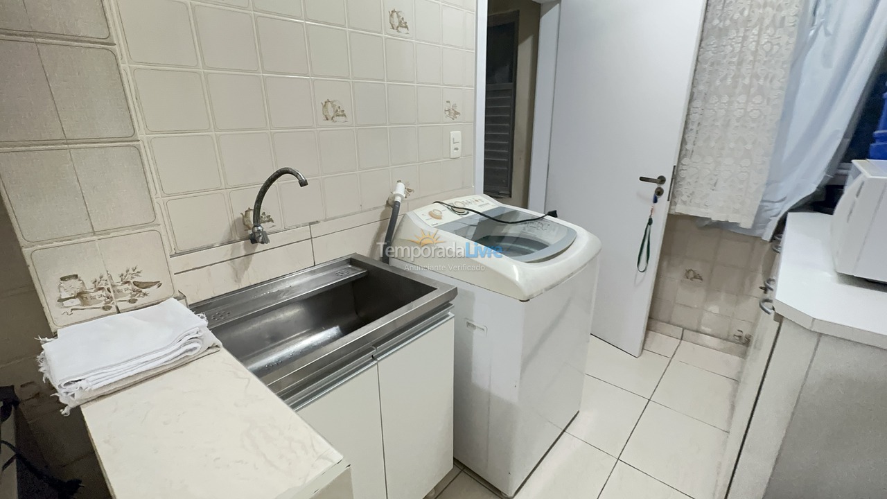 Apartamento para aluguel de temporada em Balneário Camboriú (Praia Central)