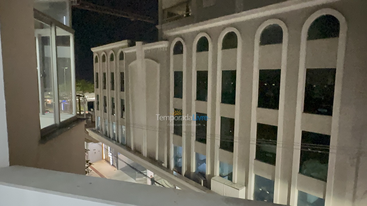 Apartamento para aluguel de temporada em Balneário Camboriú (Praia Central)