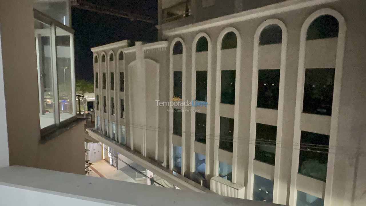 Apartamento para aluguel de temporada em Balneário Camboriú (Praia Central)