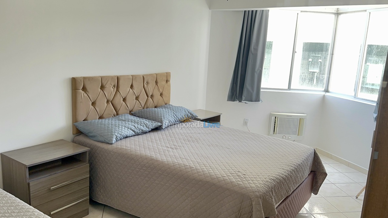 Apartamento para aluguel de temporada em Balneário Camboriú (Praia Central)