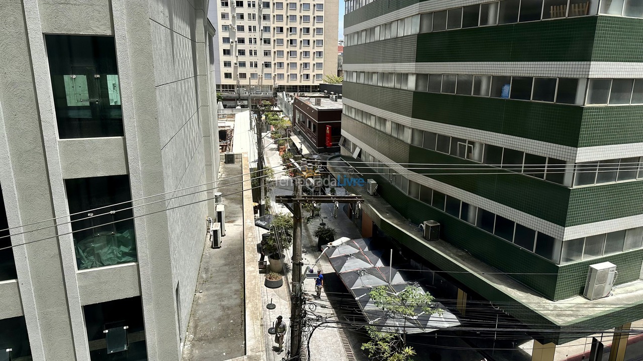 Apartamento para aluguel de temporada em Balneário Camboriú (Praia Central)