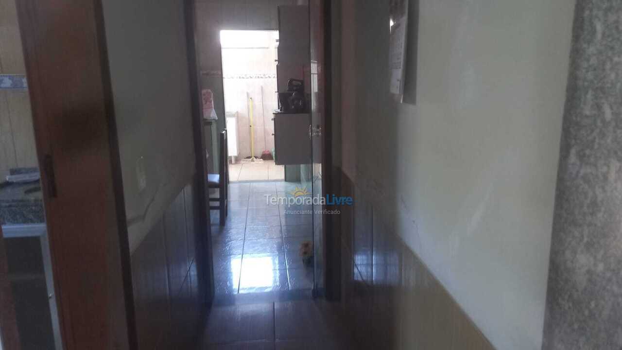 Casa para aluguel de temporada em Mangaratiba (Praia do Saco)