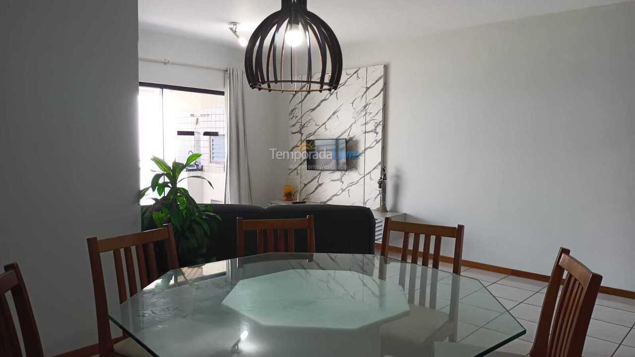 Apartamento para aluguel de temporada em Itapema (Meia Praia)