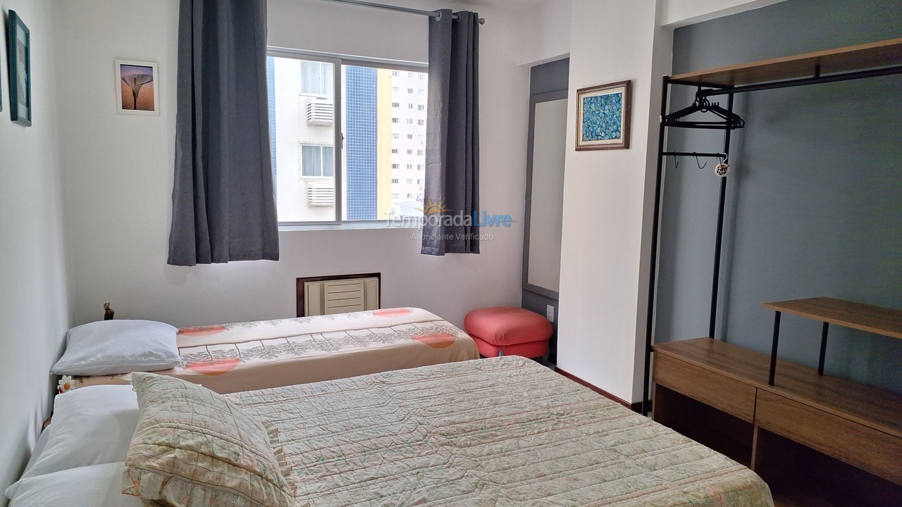 Apartamento para aluguel de temporada em Balneário Camboriú (Centro)