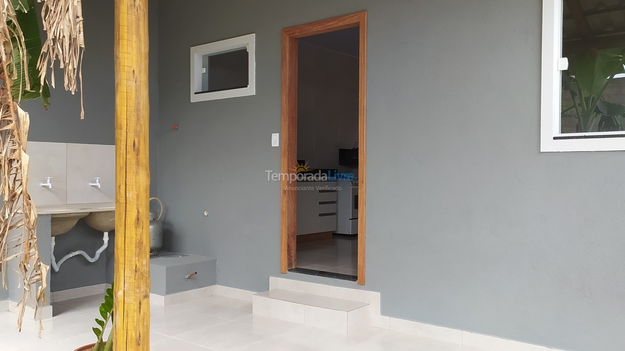 Casa para aluguel de temporada em Fundão (Enseada Das Garças)