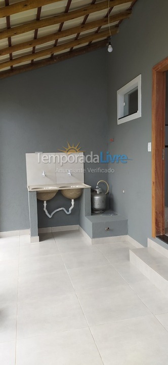 Casa para aluguel de temporada em Fundão (Enseada Das Garças)