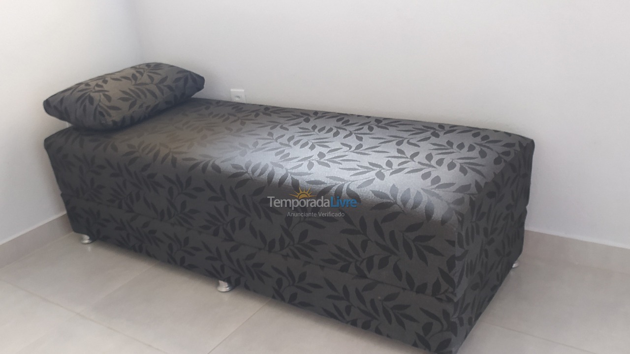 Casa para aluguel de temporada em Fundão (Enseada Das Garças)