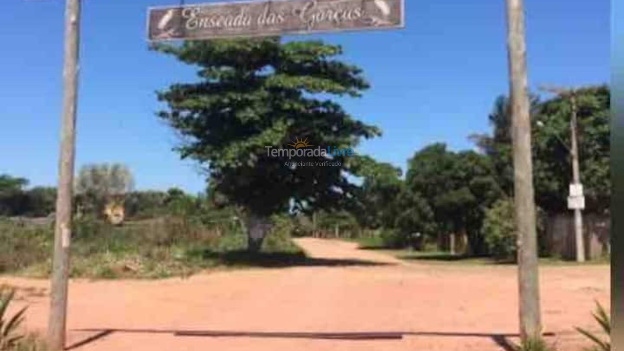 Casa para aluguel de temporada em Fundão (Enseada Das Garças)