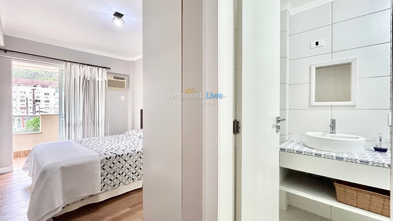 Apartamento para aluguel de temporada em Bombinhas (Praia de Bombas)