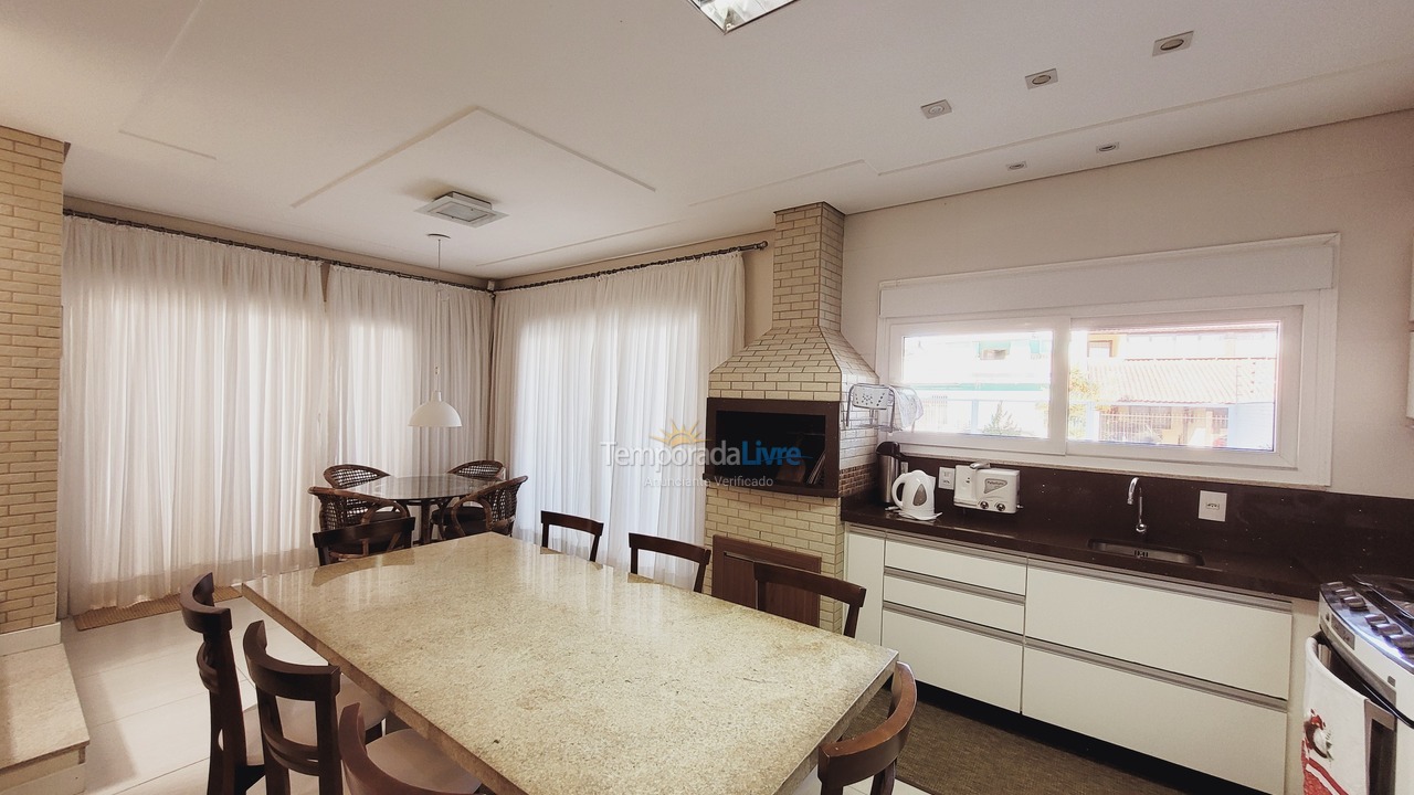 Casa para alquiler de vacaciones em Florianopolis (Canasvieiras)