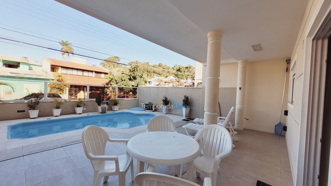 Casa para alquiler de vacaciones em Florianopolis (Canasvieiras)