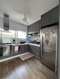 Casa en alquiler en condominio Praia da ballena