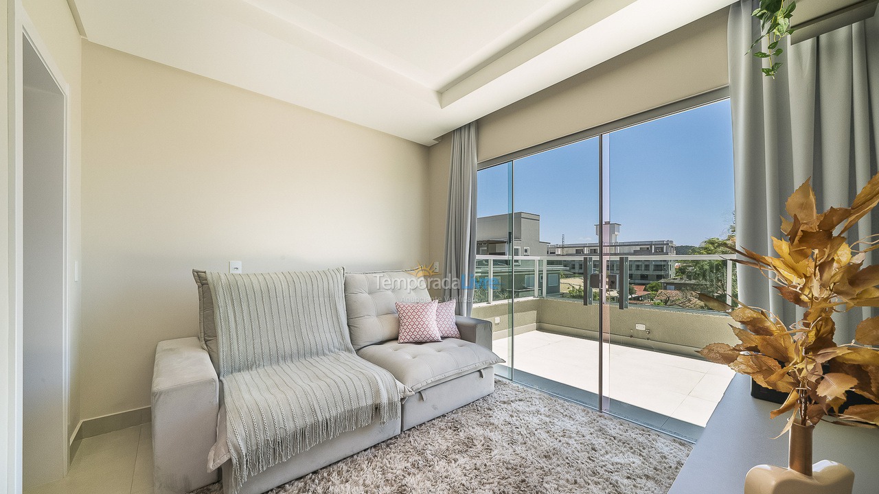 Apartamento para aluguel de temporada em Bombinhas (Canto Grande)