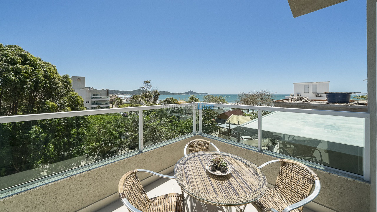 Apartamento para aluguel de temporada em Bombinhas (Canto Grande)