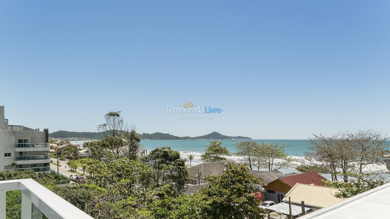 Apartamento para aluguel de temporada em Bombinhas (Canto Grande)