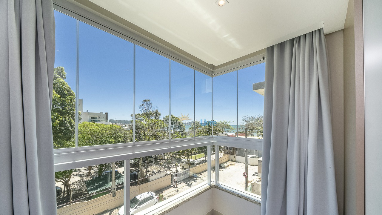 Apartamento para aluguel de temporada em Bombinhas (Canto Grande)