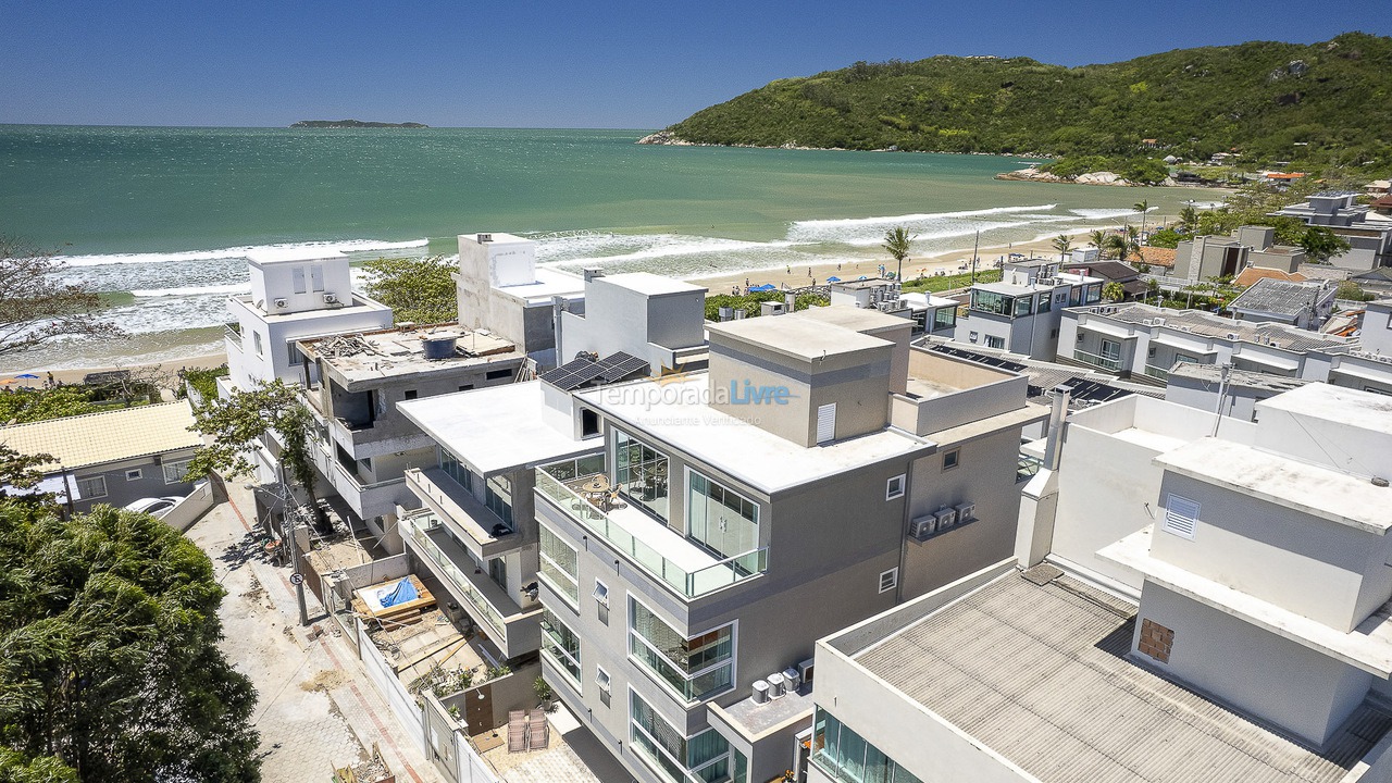 Apartamento para aluguel de temporada em Bombinhas (Canto Grande)