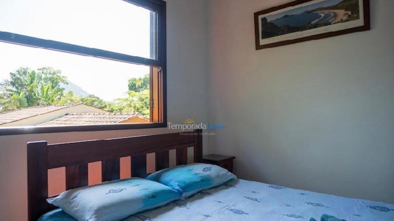 House for vacation rental in Ubatuba (Praia de Itamambuca)