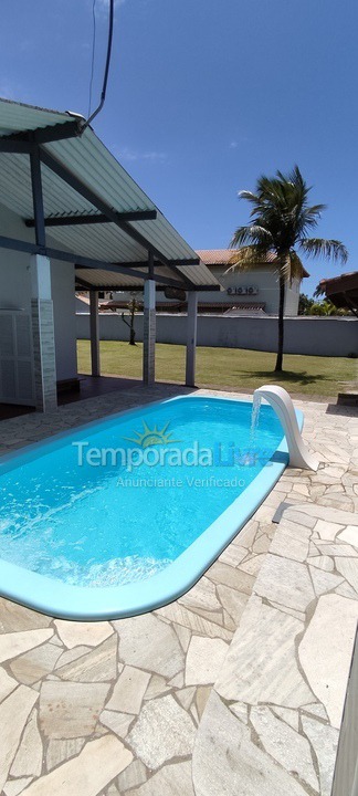 Casa para aluguel de temporada em Bertioga (Praia do Indaiá)