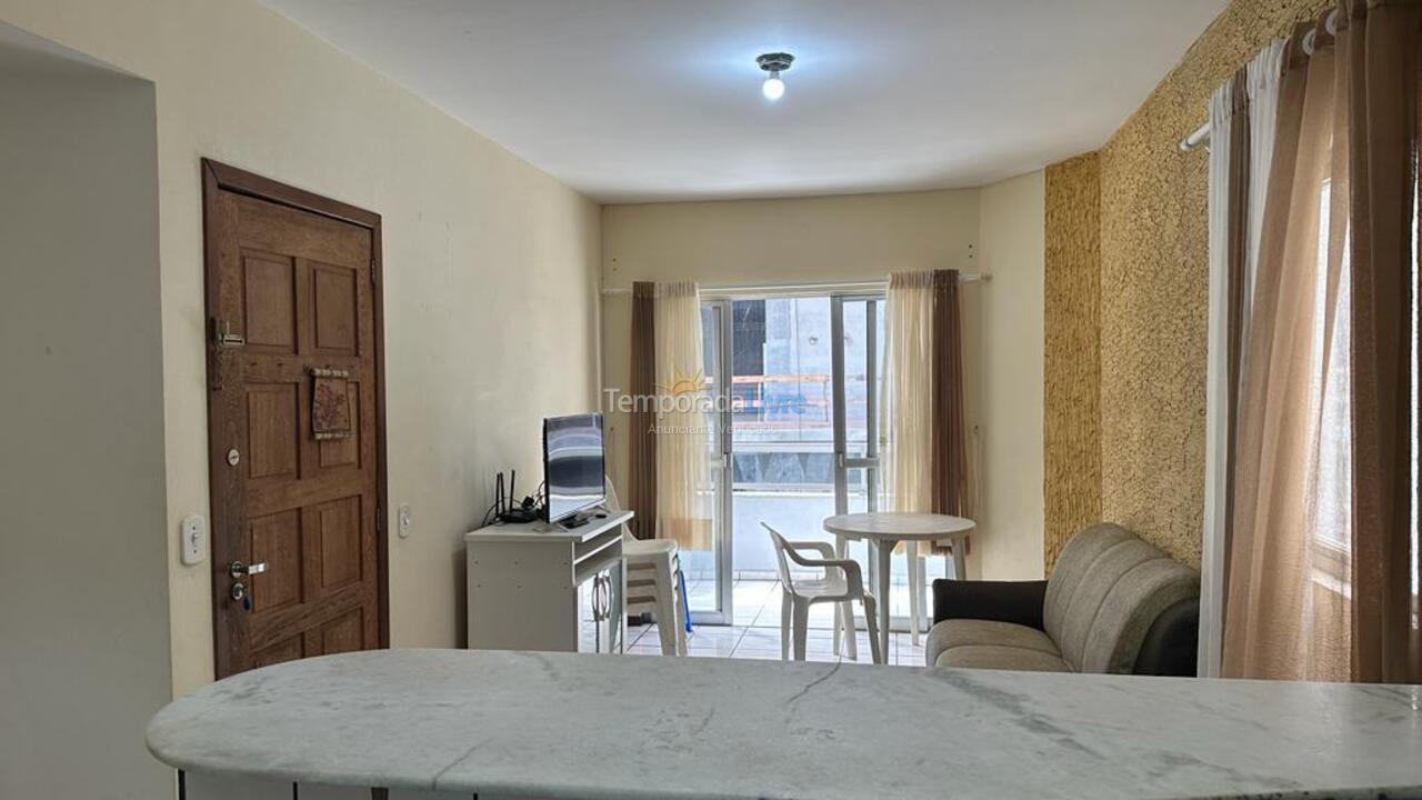 Apartment for vacation rental in Itapema (Meia Praia)