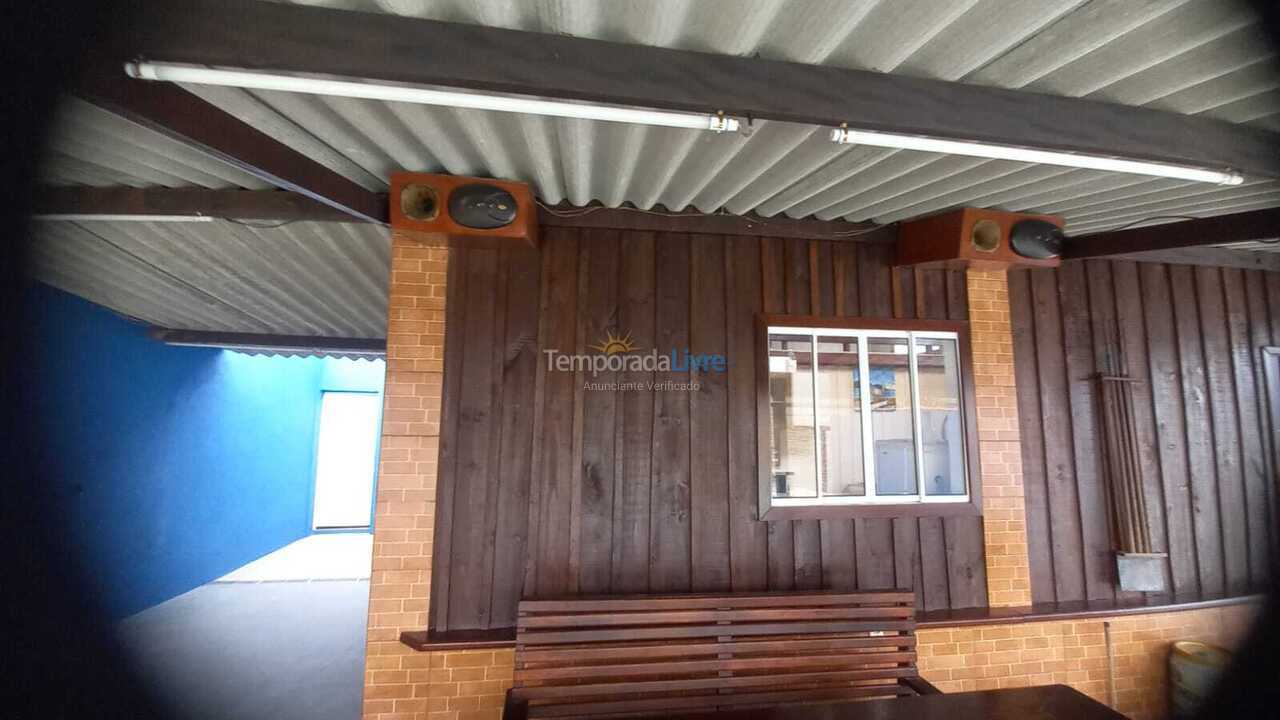 Casa para aluguel de temporada em Bertioga (Boraceia)