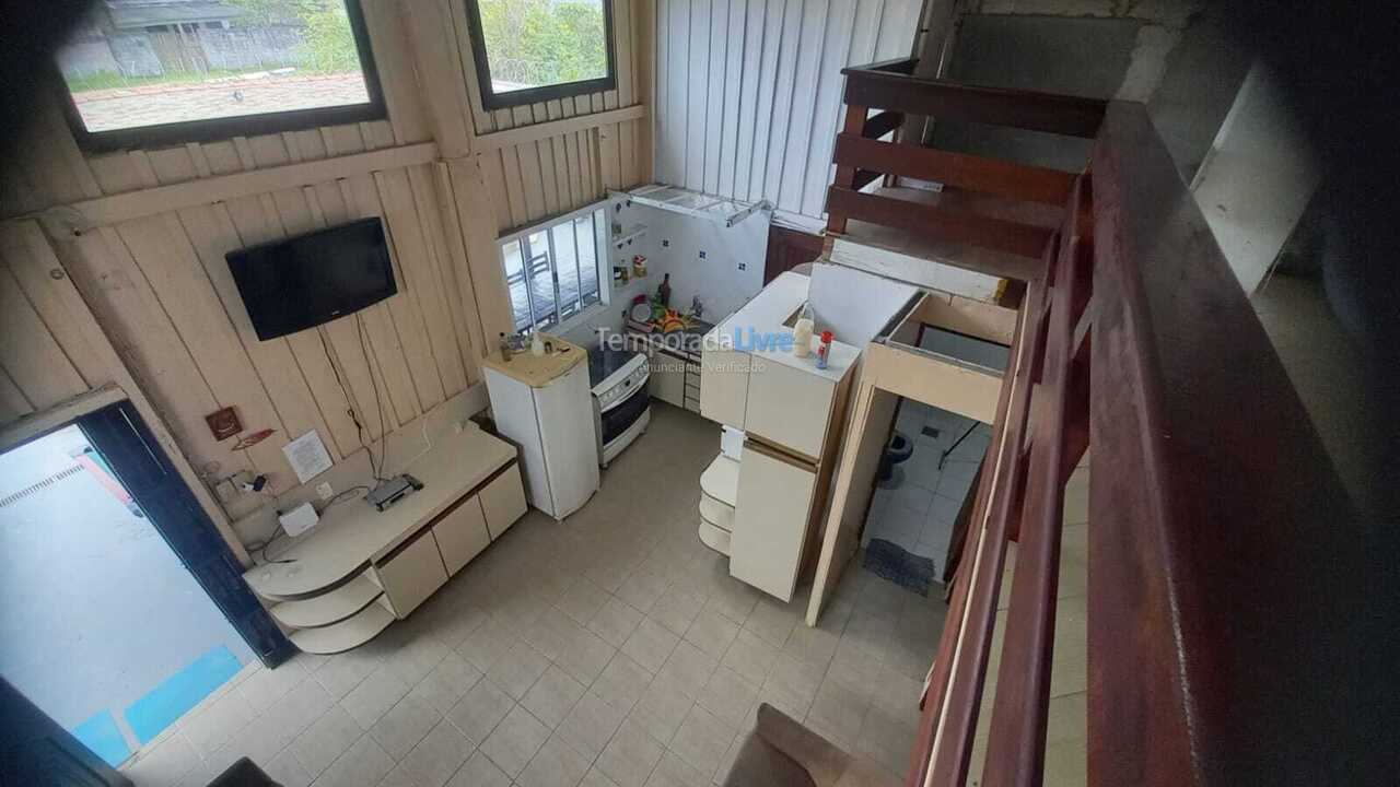 Casa para aluguel de temporada em Bertioga (Boraceia)