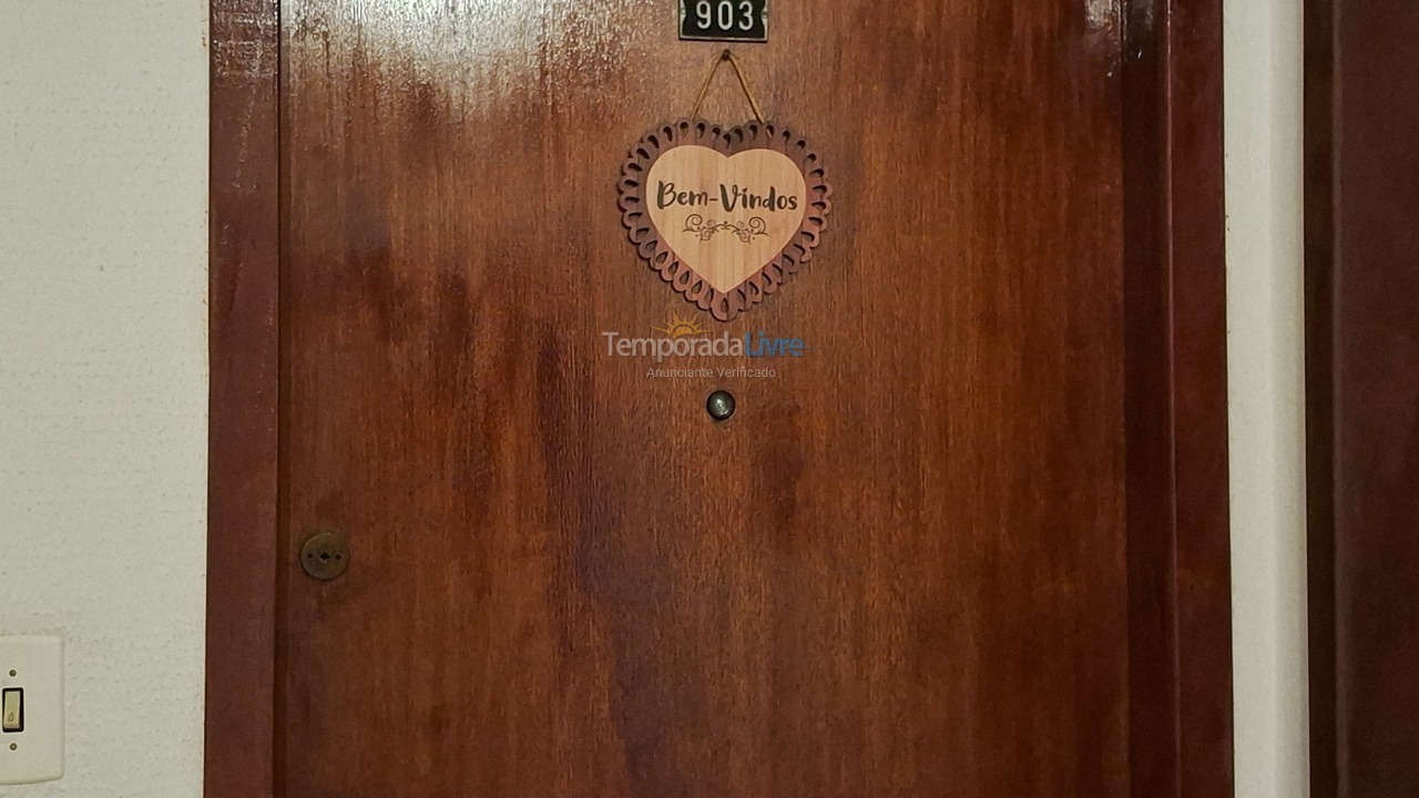 Apartamento para aluguel de temporada em Balneário Camboriú (Centro)