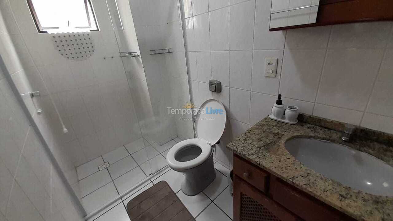 Apartamento para aluguel de temporada em Itapema (Meia Praia)