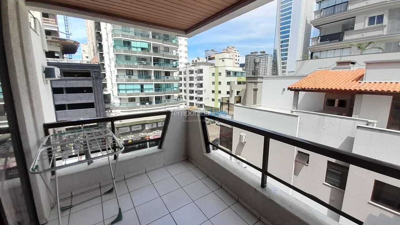 Apartamento para aluguel de temporada em Itapema (Meia Praia)