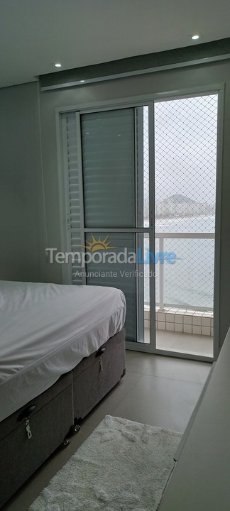 Apartment for vacation rental in Guarujá (Astúrias)